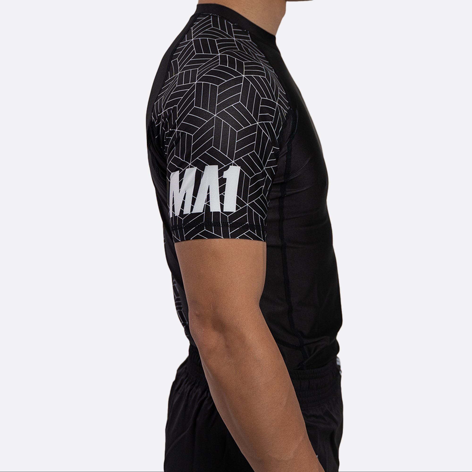 MA1 Short Sleeve Rash Guard - Wagara Black